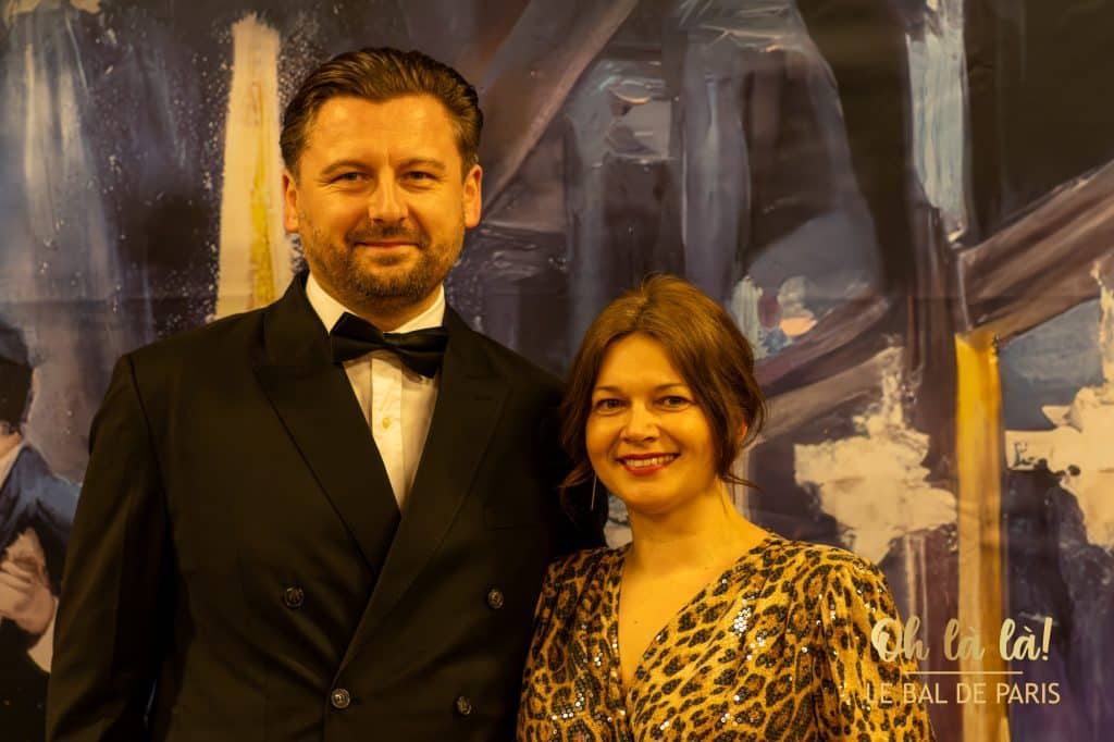 Mann und Frau elegant