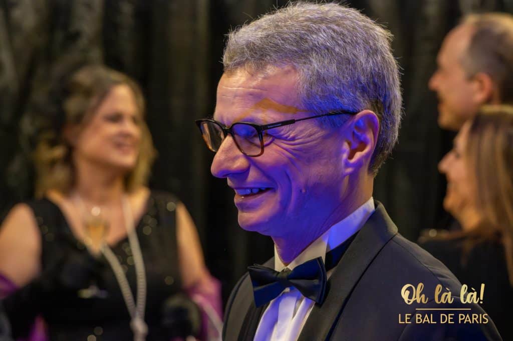 Bernd Sibler lächelt