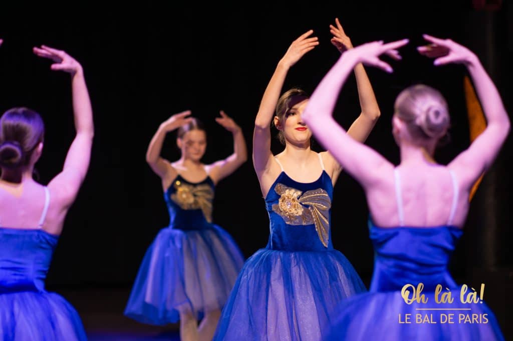 Ballet dancers in blue dresses
