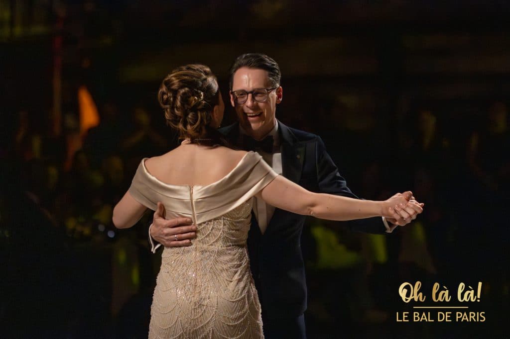 Oberbürgermeister Christian Moser und Ehefrau Patricia als Tanzpaar im Ballkleid