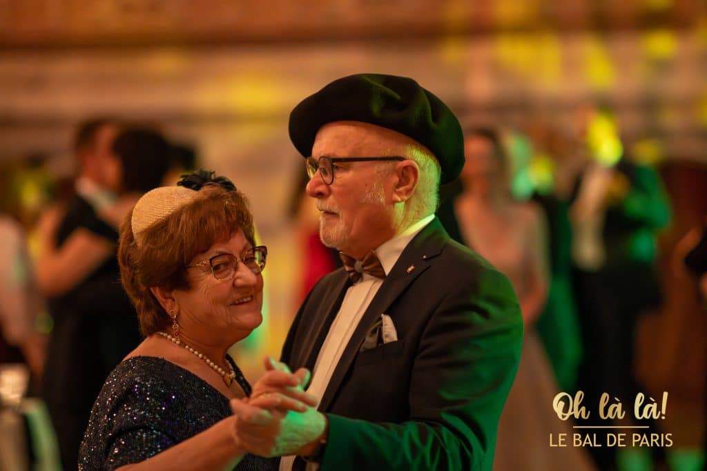 Tanzpaar auf dem Ball